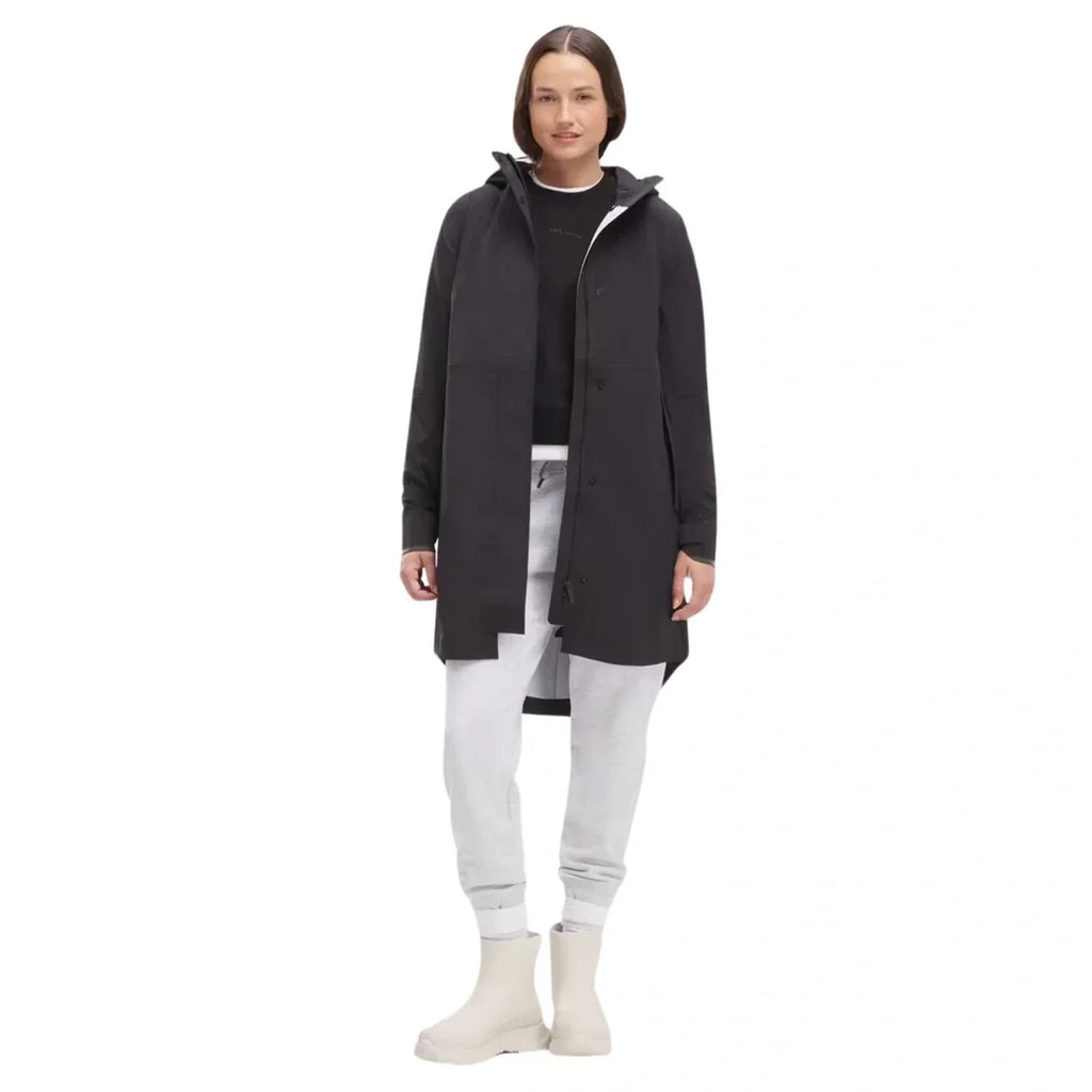 Canada Goose Women's Salida Rain Jacket Black - on model
