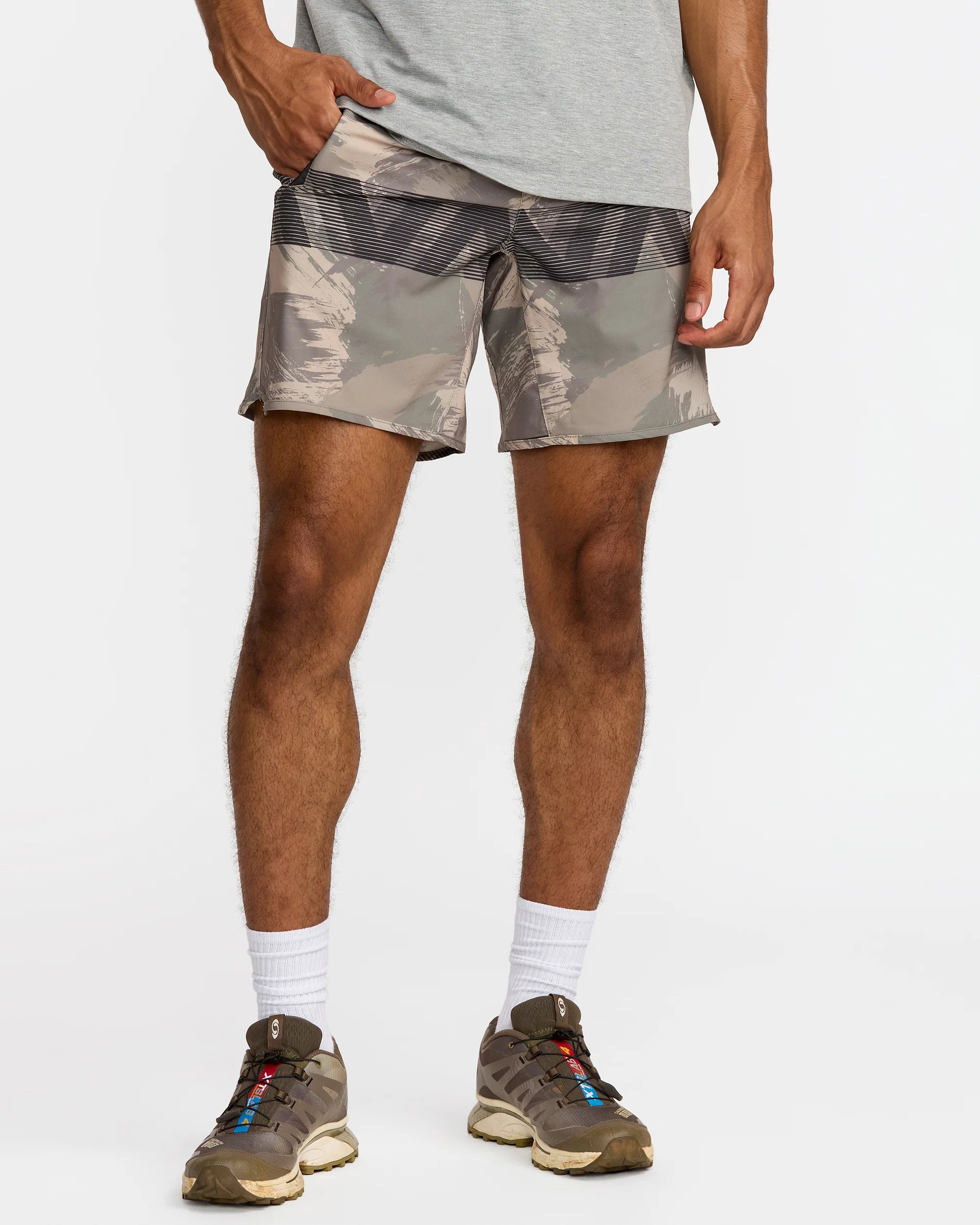 RVCA Men's Yogger Stretch 17" Shorts