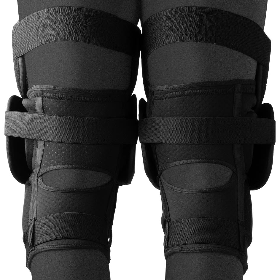 Bauer Intermediate Pro Goalie Knee Pads - 2025