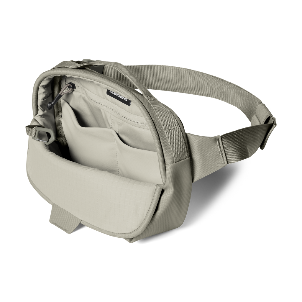 Yeti Ranchero Crossbody 4L Pampa - Angle
