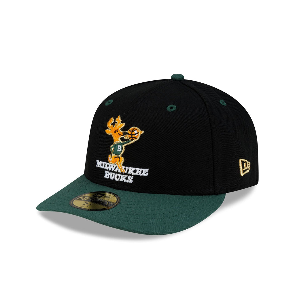 New Era Milwaukee Bucks 1971 Finals Black & Gold 59FIFTY Fitted Hat - three-quarter left