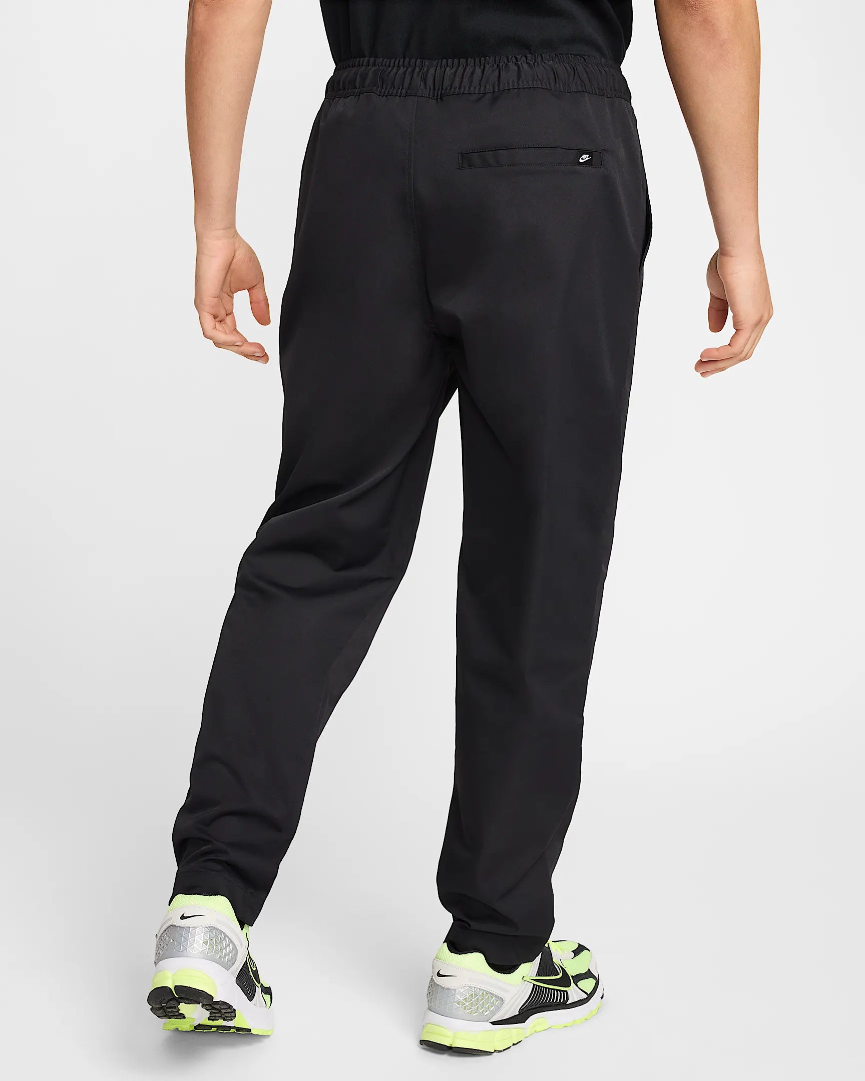 Men's Club Woven Tapered Trousers