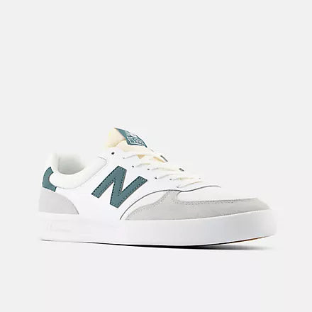 Unisex 300 Court v3 Sneakers