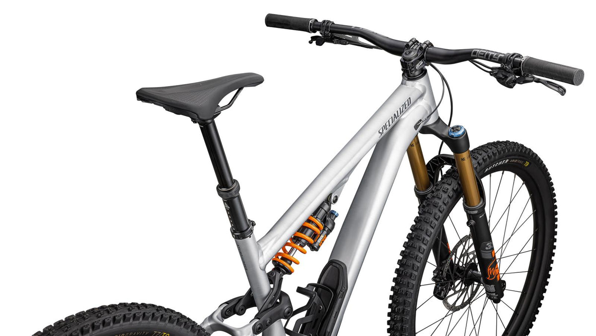 Specialized Stumpjumper 15 Alloy FOX Coil - 2025 - SATIN BRUSHED ALUMINUM/CAST BLUE, rider point of view