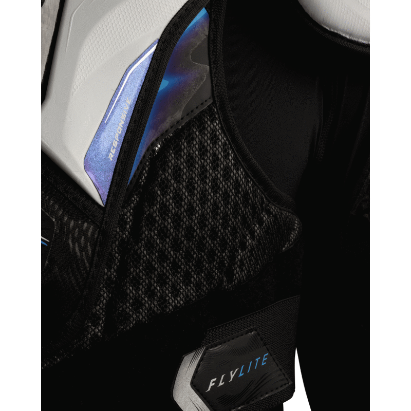 Bauer Senior Vapor FLYLITE Shoulder Pads