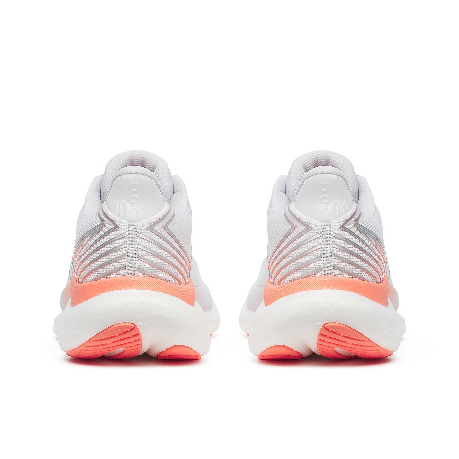 Women's Triumph 23 Running Shoes