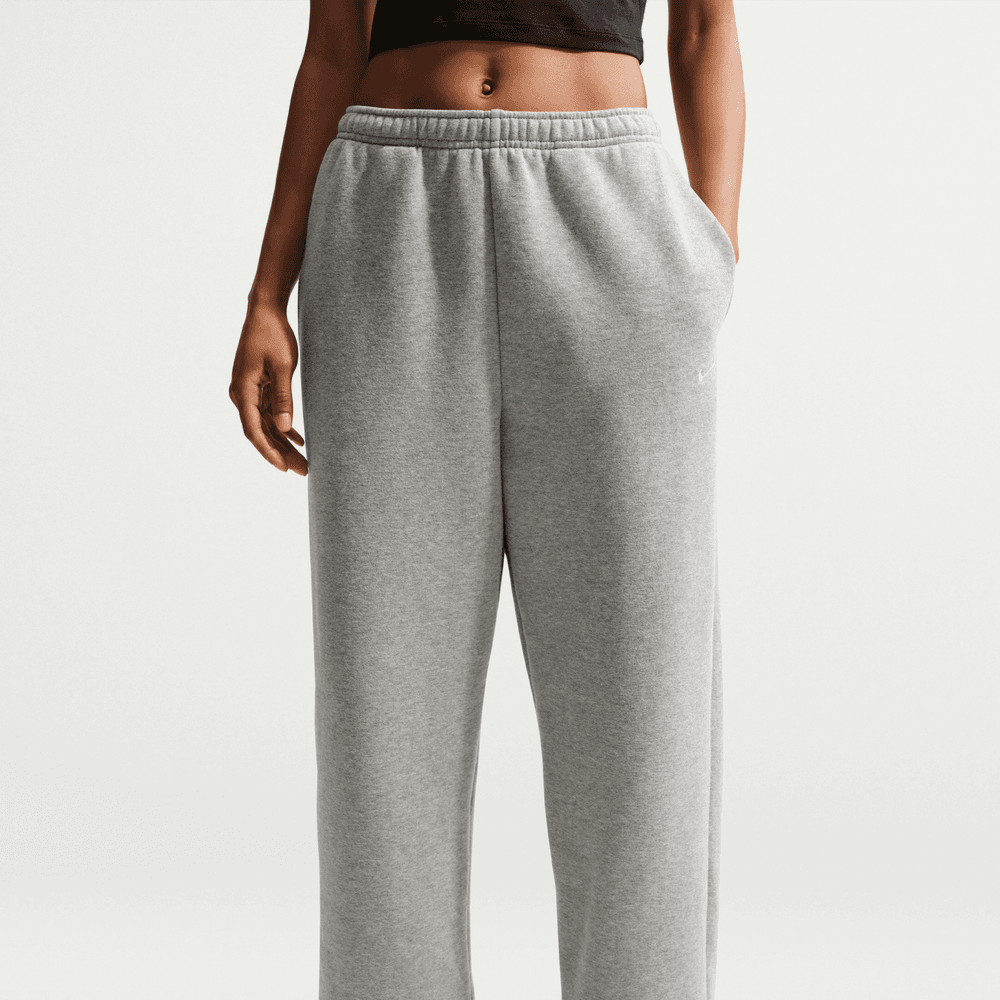 Nike Studio Fleece Medium Weight Women's High-Rise Oversized Cuffed Pants - Dark Grey Heather, on-model