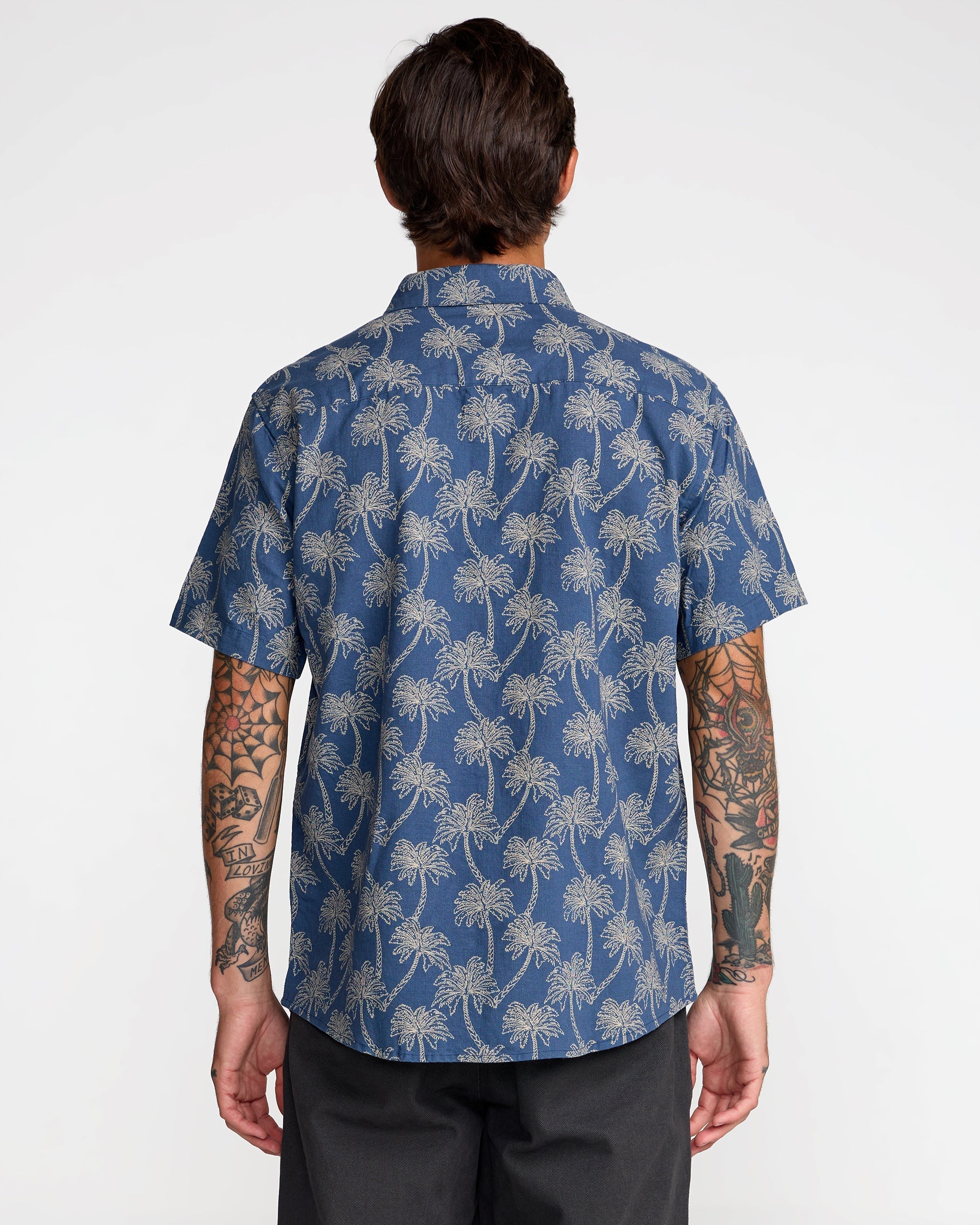 RVCA Exotic SS Dark Denim - model back
