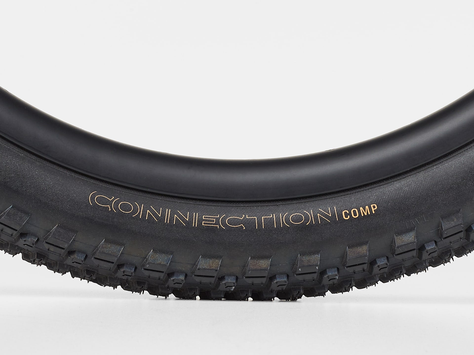 Bontrager Connection Comp Hard-Case MTB Tire