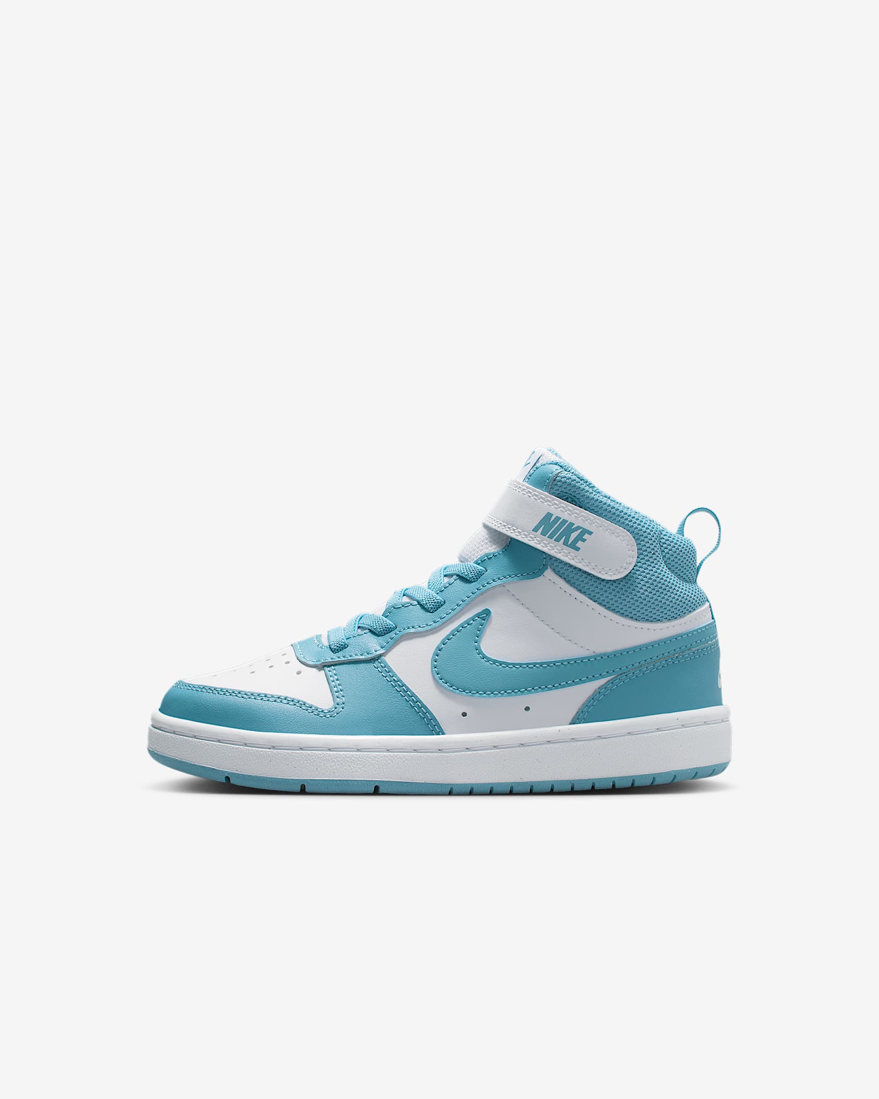 Nike Little Kids' Court Borough Mid 2 Shoes