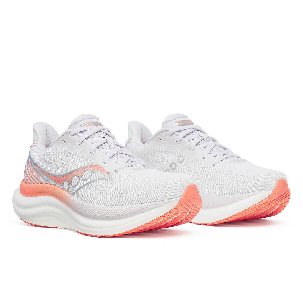 Women's Triumph 23 Running Shoes