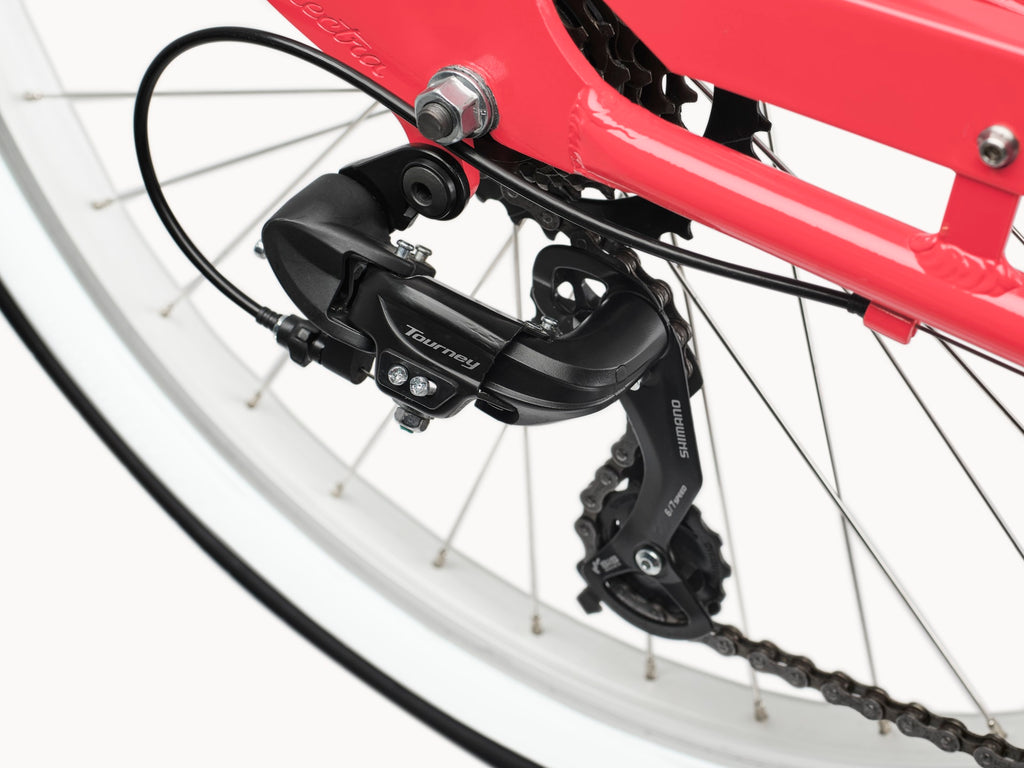 Electra Cruiser 7D Step-Thru Cruiser Bike