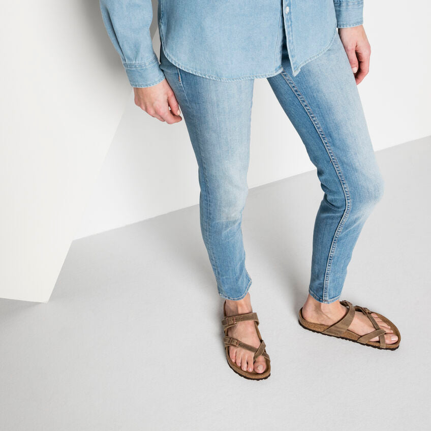 Birkenstock Mayari Oiled Sandals