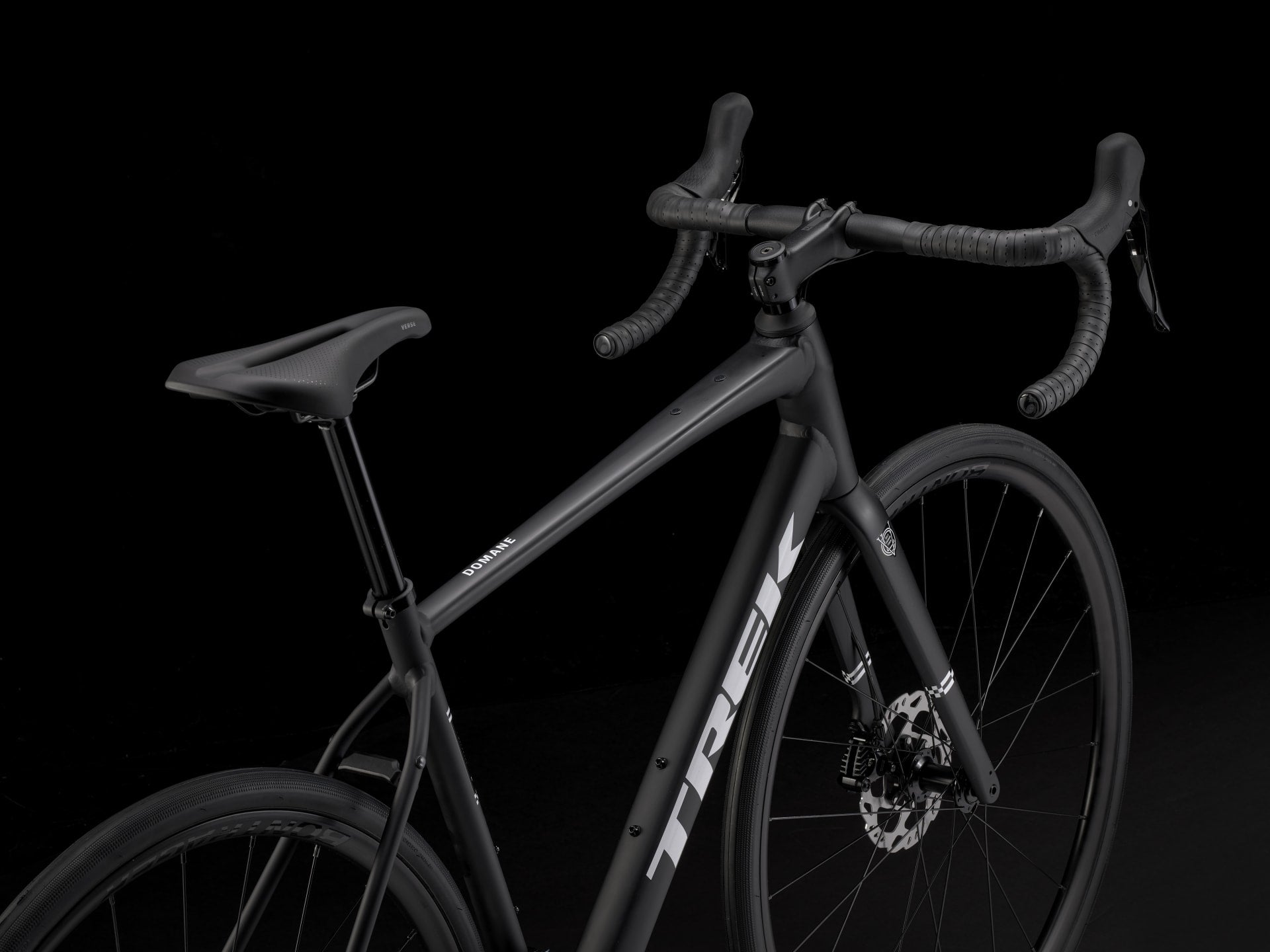 Trek Domane AL 5 Gen 4 Road Bike - 2026