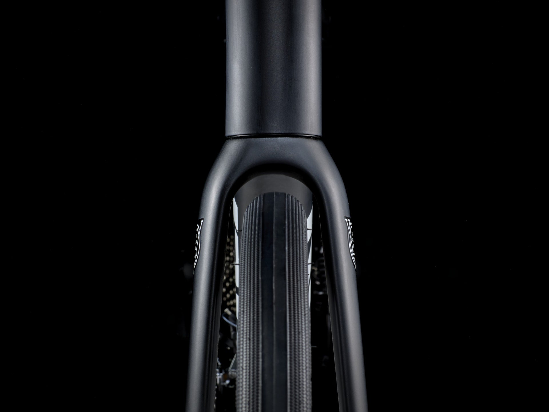 Trek Domane AL 5 Gen 4 Road Bike - 2026