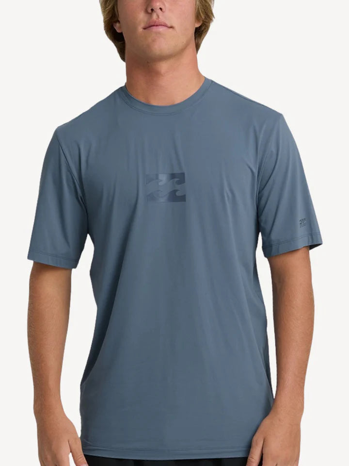 Billabong Men's All Day Wave Short Sleeve Rashguard