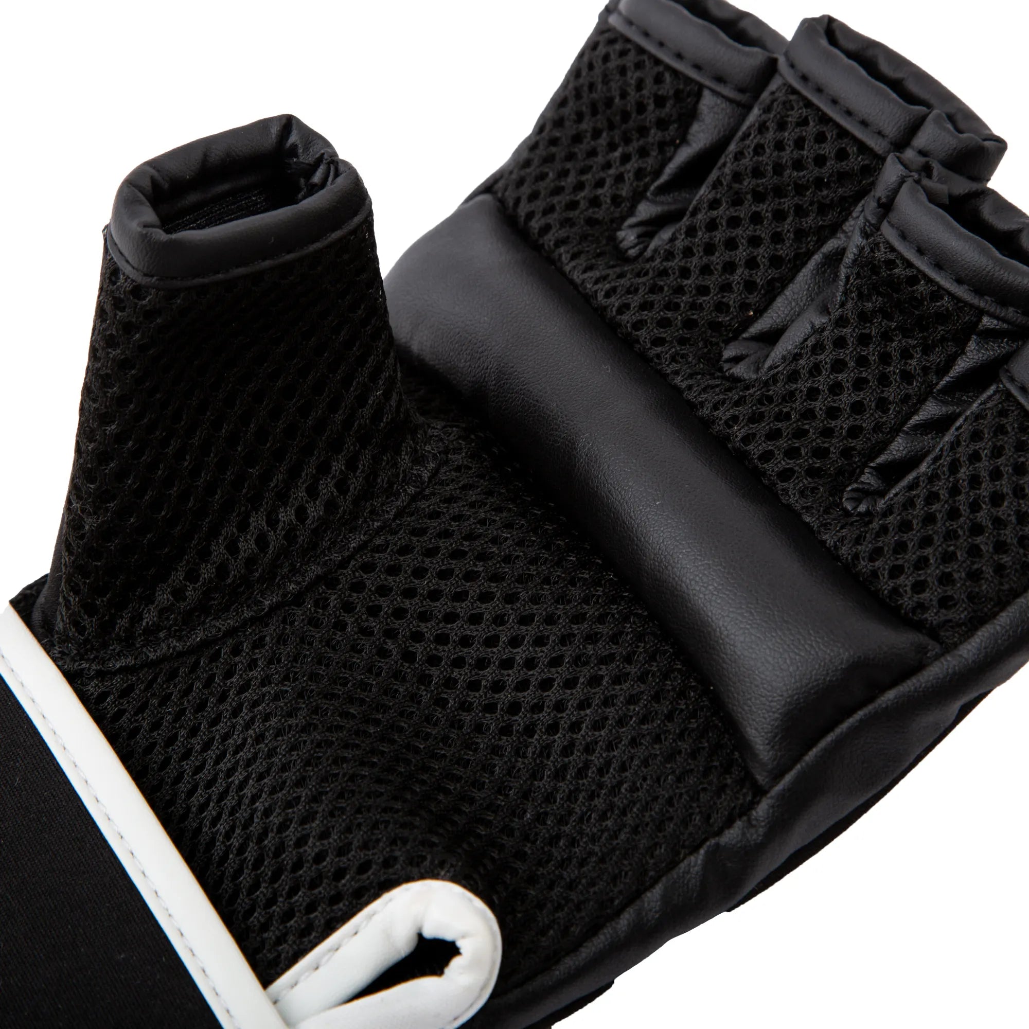 Everlast Core Kickboxing Gloves