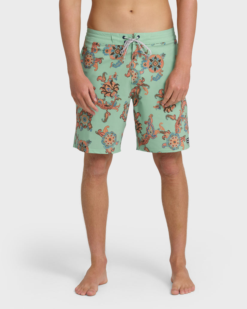 Billabong Men's Sundays Boardshorts