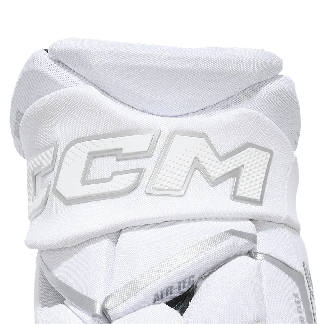 CCM Senior Jetspeed FT8 Pro Gloves- White