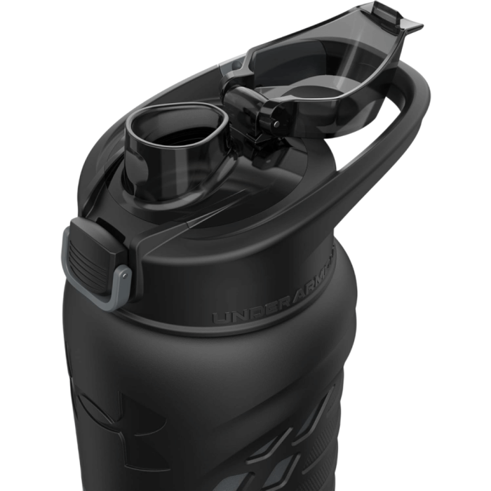 Under Armour Command 24oz Water Bottle