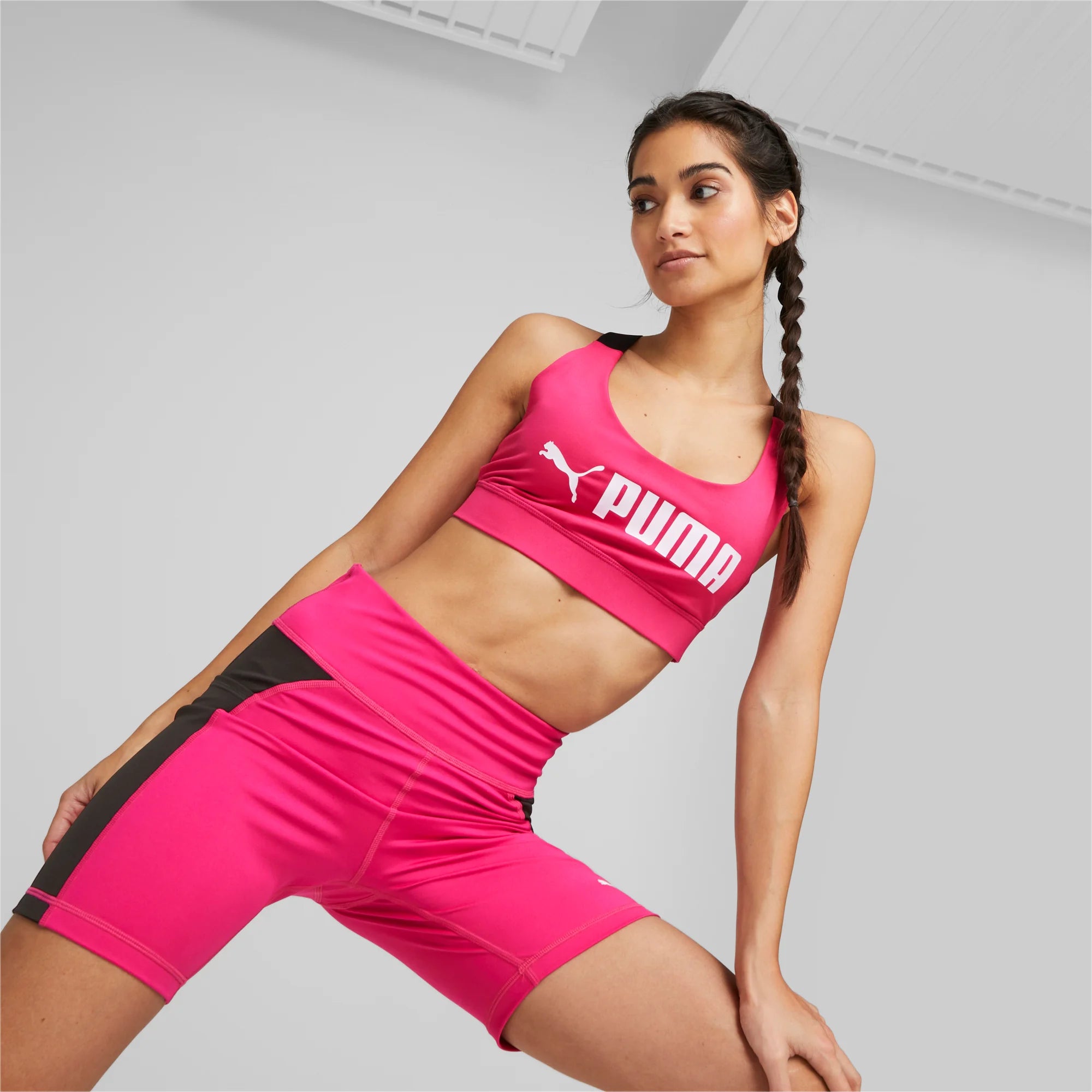 Women's PUMA Sports Bra Top in Gray/Green size XL, PUMA, Krishnaswamy  Road