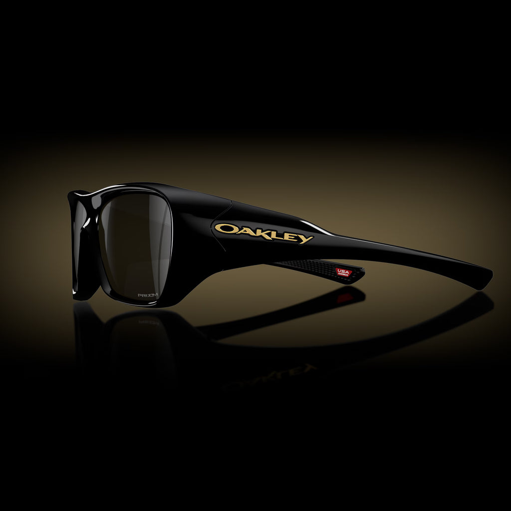 Oakley Chaminade Players Collection