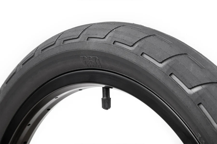 BSD Donnastreet Kevlar Bead Tire- 2.4"