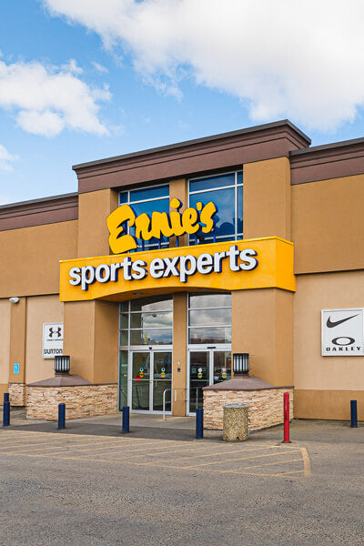 Nike Women's Pro 3 Spandex Shorts – Ernie's Sports Experts