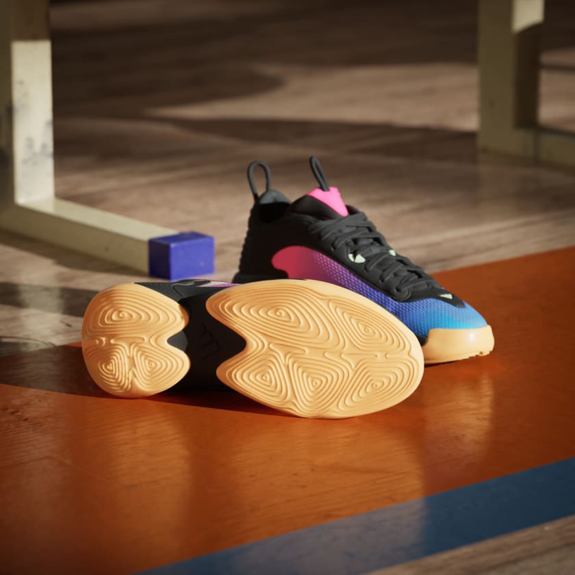 Women's Exhibit Select Basketball Shoes