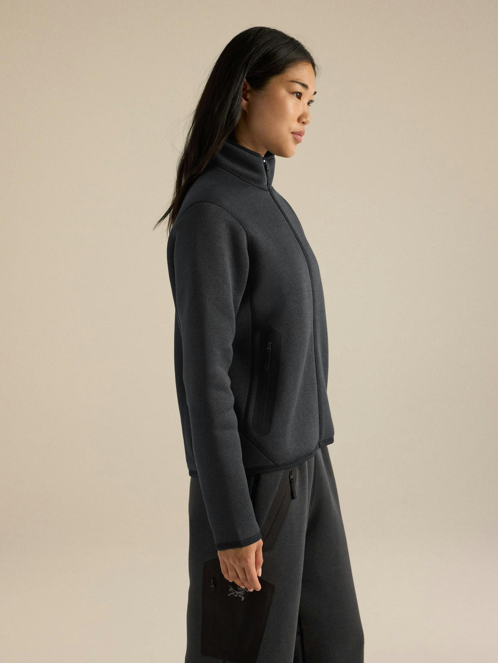 Arc'teryx Women's Covert Cardigan - Black Heather - side