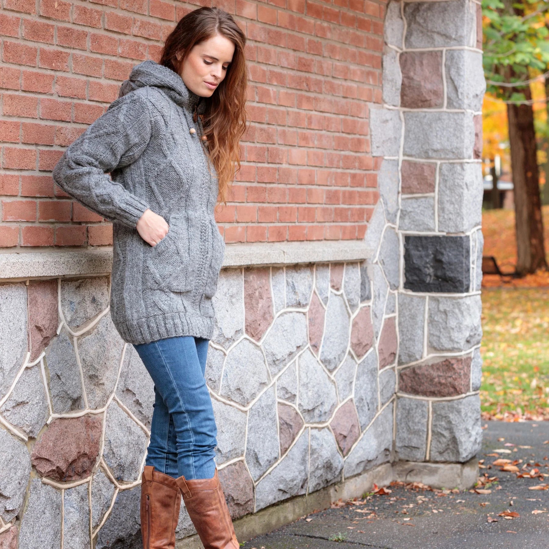 Lost Horizons Women's Shannon Sweater