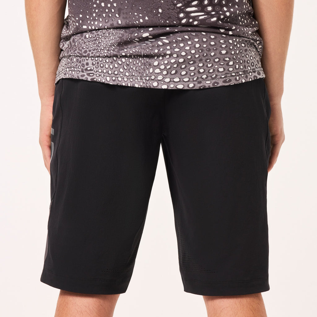 Men's Maven Scrub Short