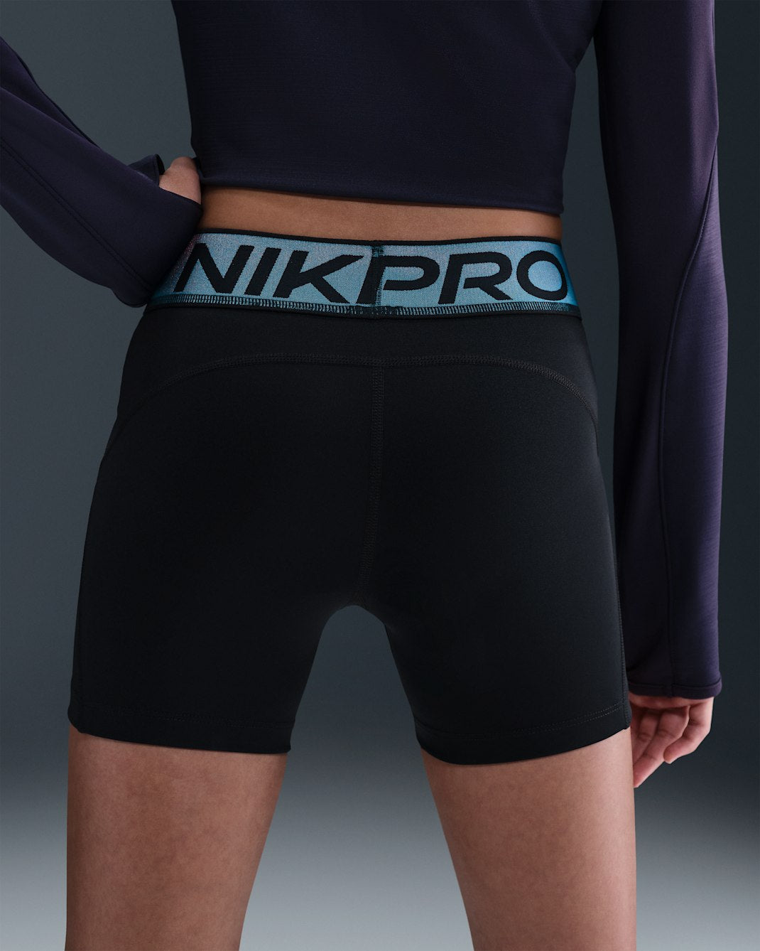 Nike Older Kids' (Girls') Pro Dri-FIT 7.5cm (approx.) Shorts with Shine Accents