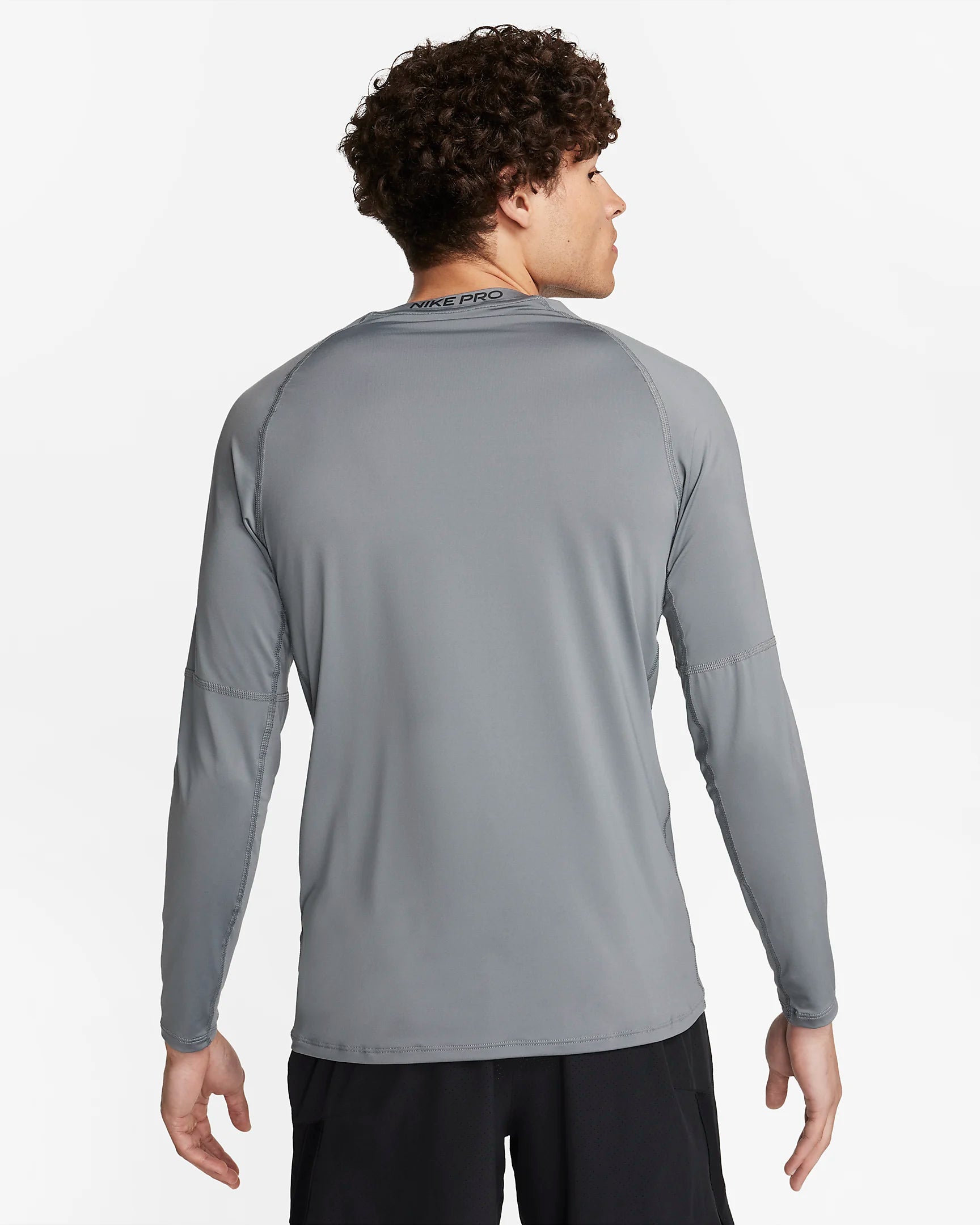 Nike Men s Pro Dri FIT Slim Long Sleeve Shirt