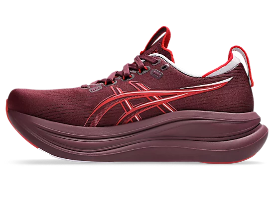 Asics Women's Gel-Nimbus 28 Running Shoes