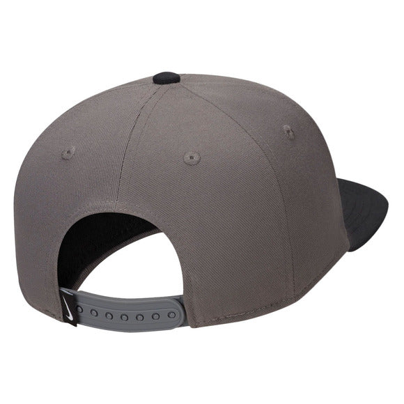Nike Dri-FIT Pro Structured Futura Cap