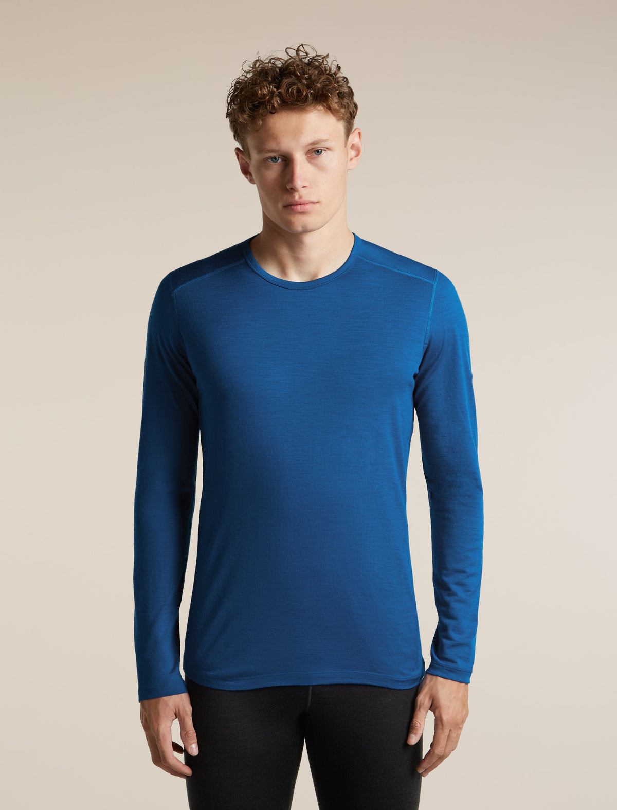 Icebreaker Men's Merino 200 Oasis Long Sleeve Crew Thermal Top - Lazurite, front