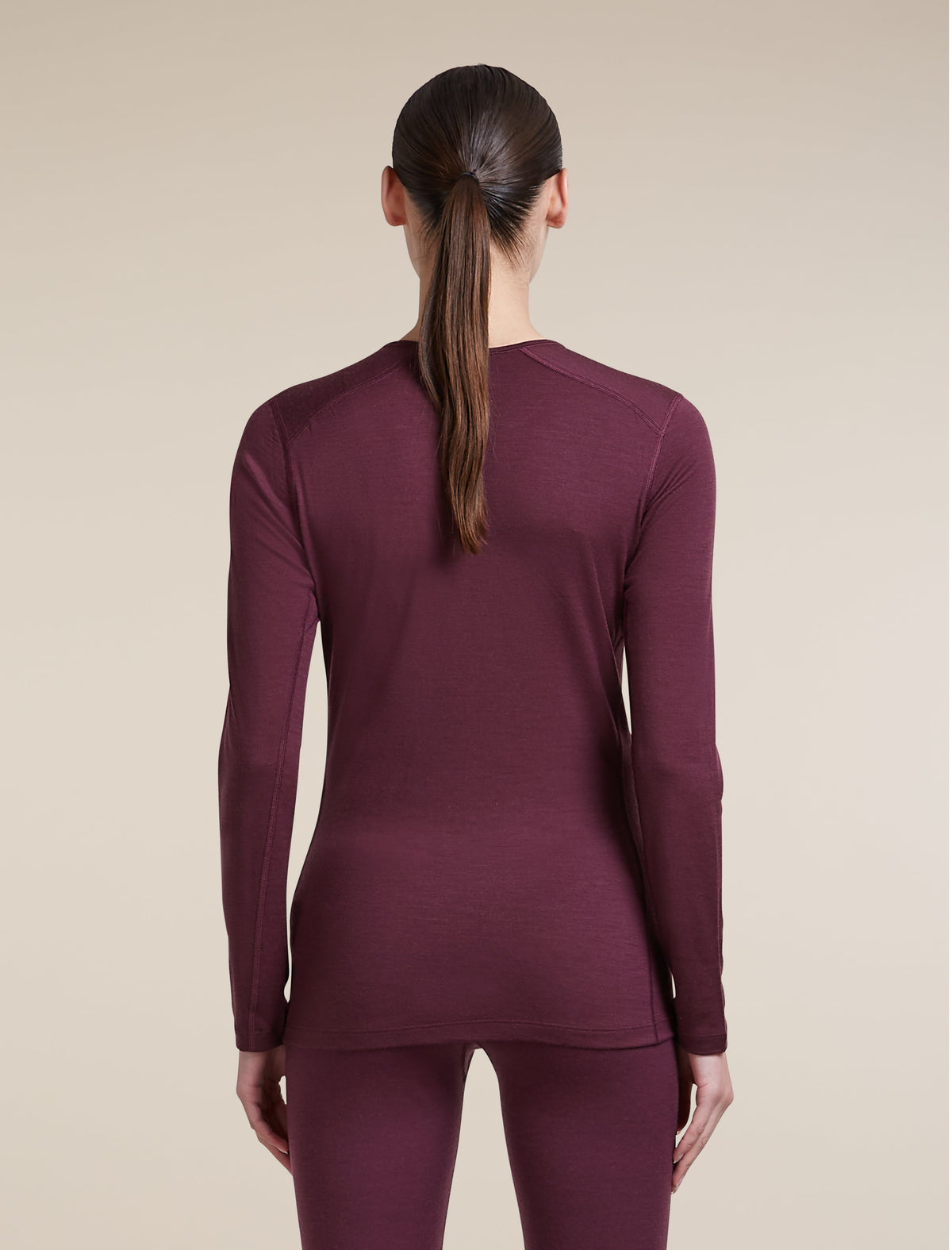 Icebreaker Women's 200 Oasis Long Sleeve Crew - Dark Berry, view 2