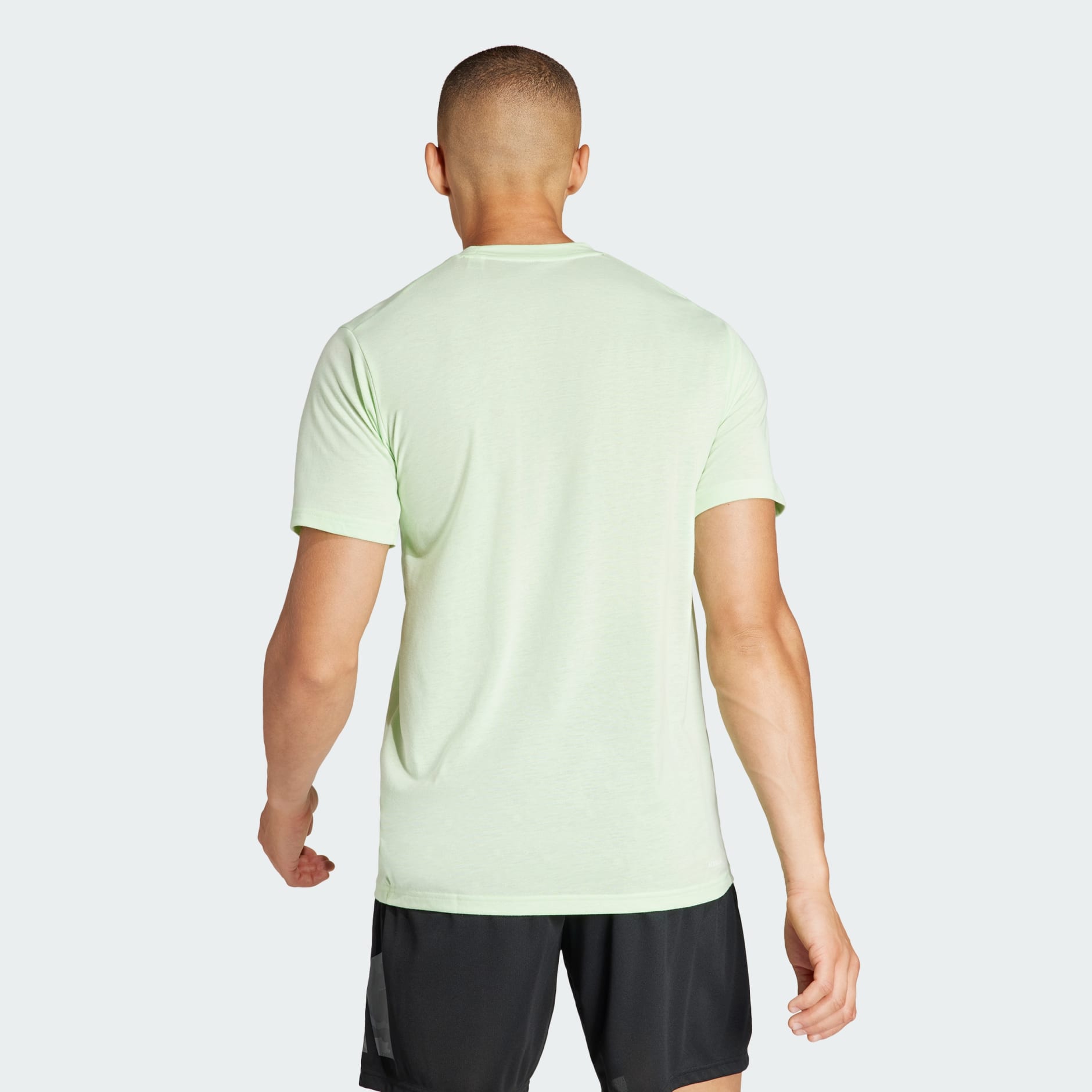 Men's Train Essential Feelready Logo Training Tee
