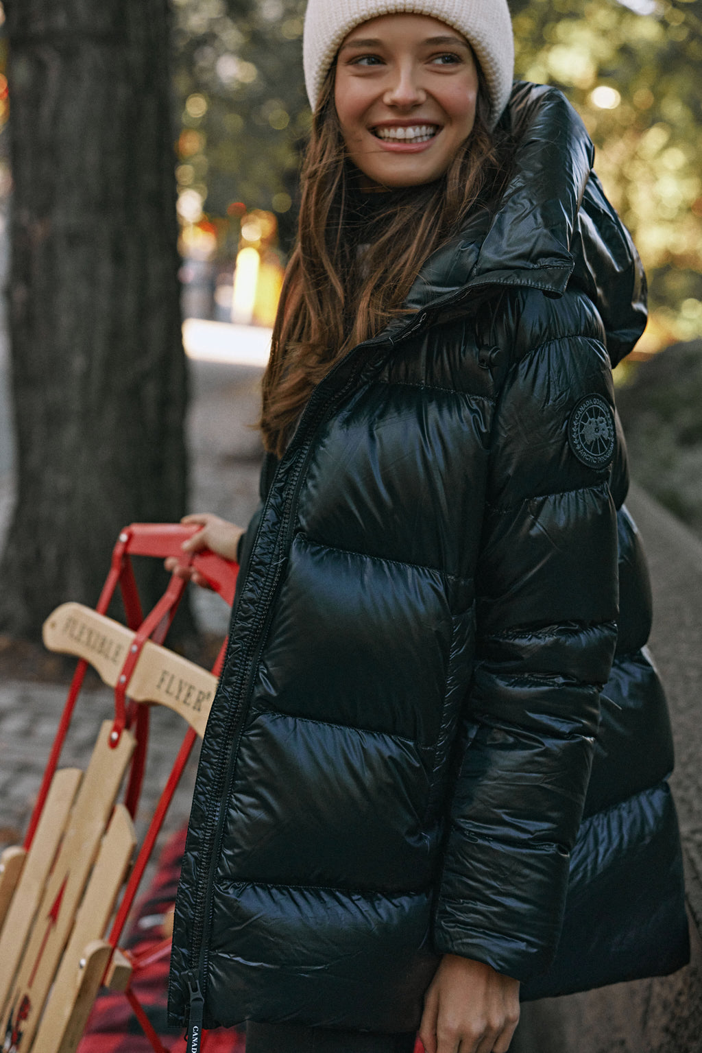 Canada Goose Women's Cypress Jacket Black Disc - badge detail