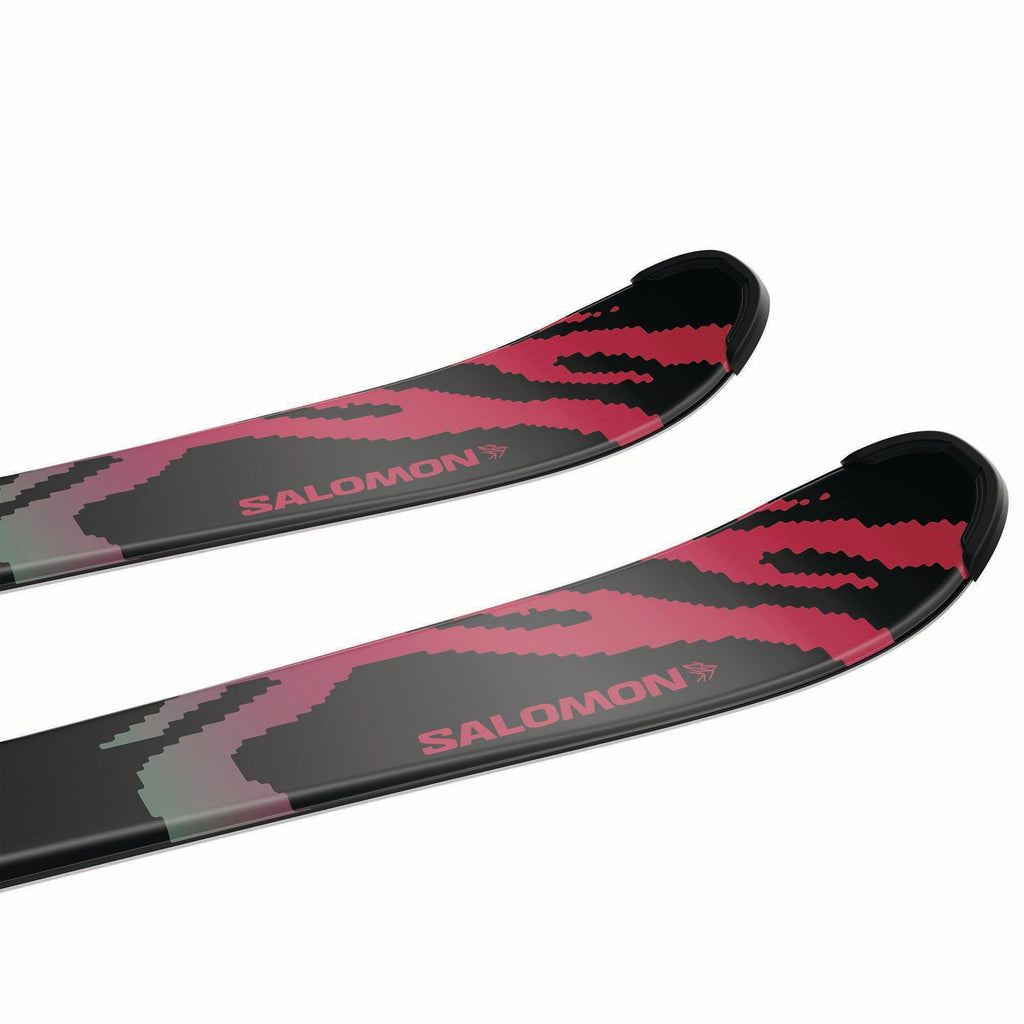 Salomon Junior QST M skis in Black, tip detail