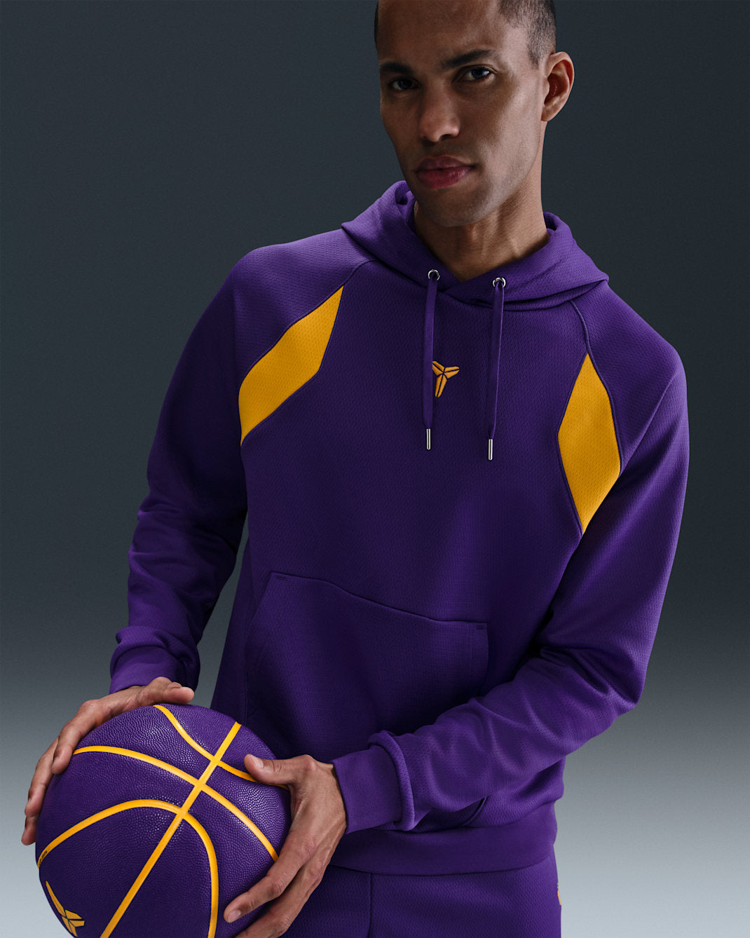 Nike Men's Kobe Therma-FIT Pullover Hoodie