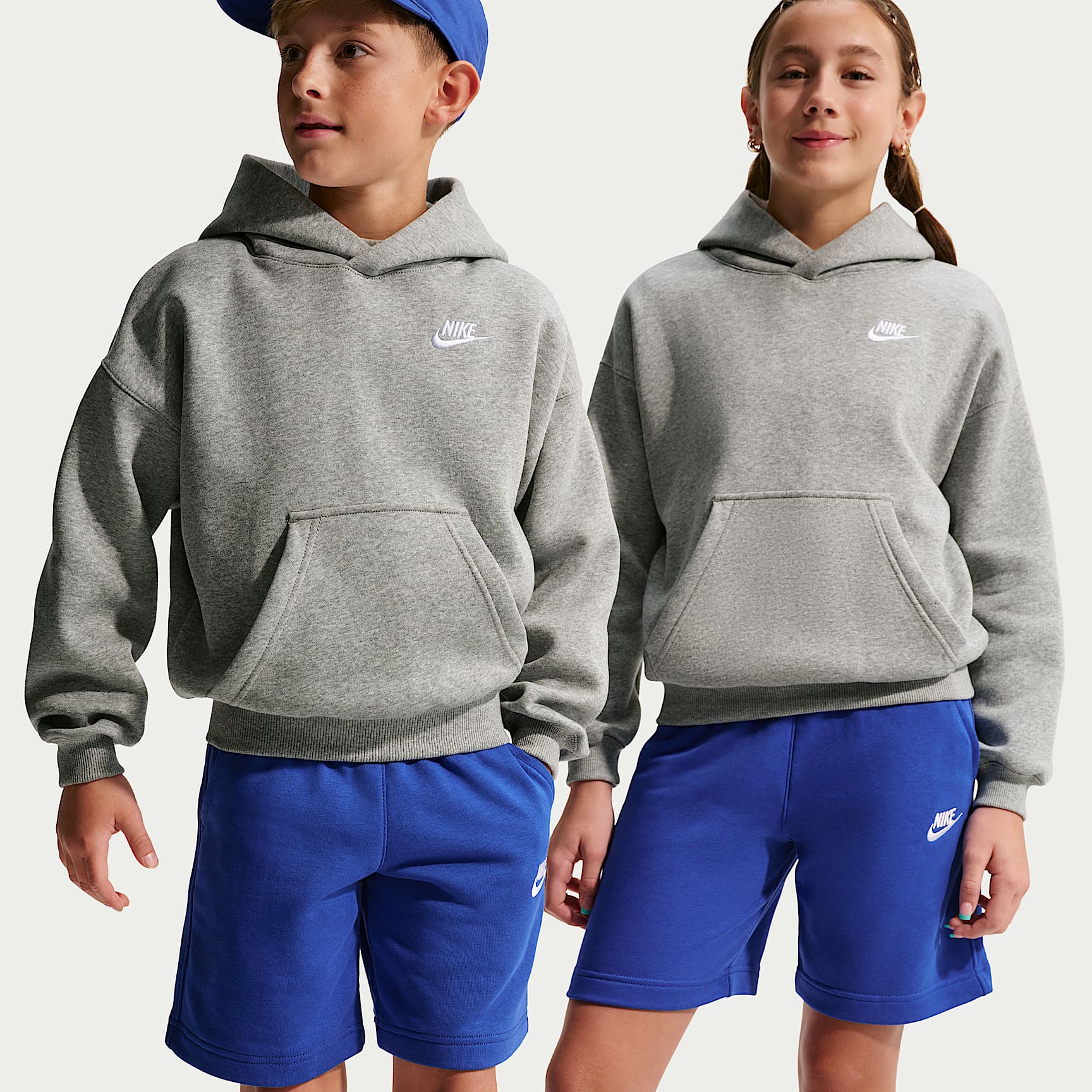 Nike Boys' Youth Sportswear Club Fleece Oversized Hoodie
