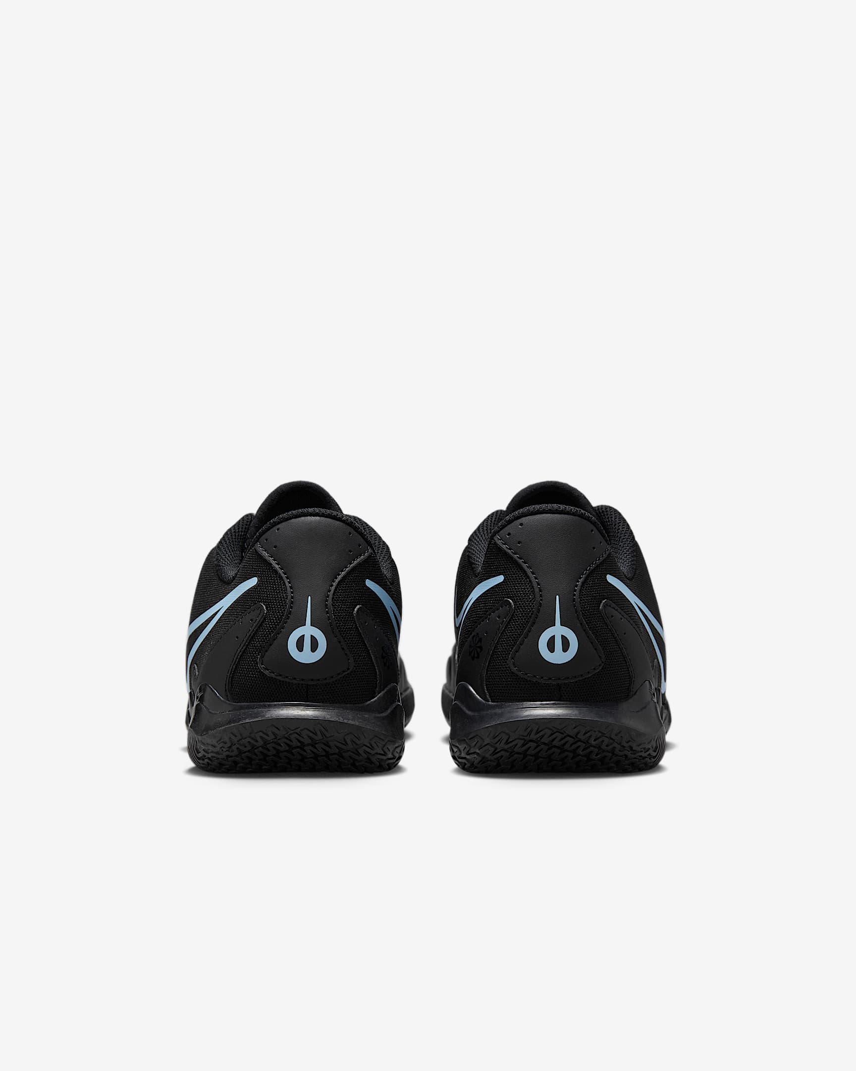 Nike Men's Tiempo Legend 10 Club Indoor Soccer Shoes