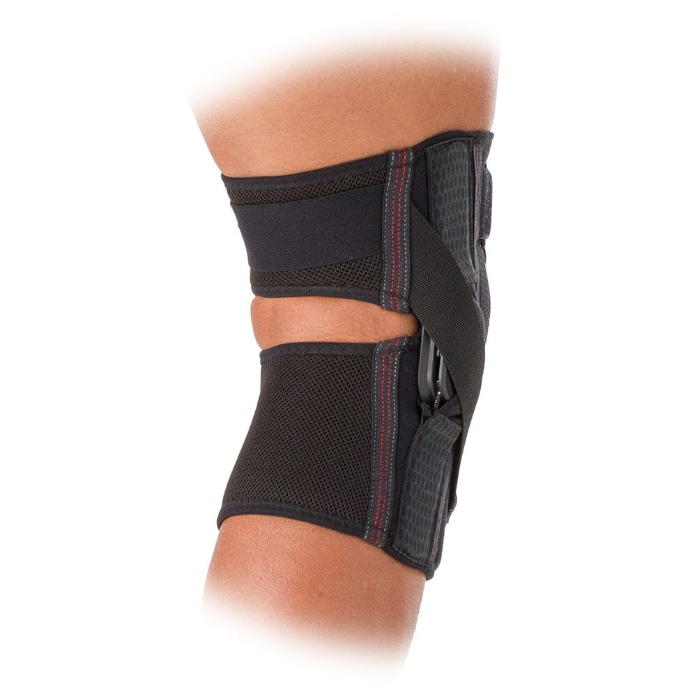 McDavid Phantom Knee Brace with Hinge - BLACK