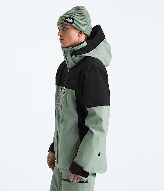 The North Face Men’s Chakal Jacket