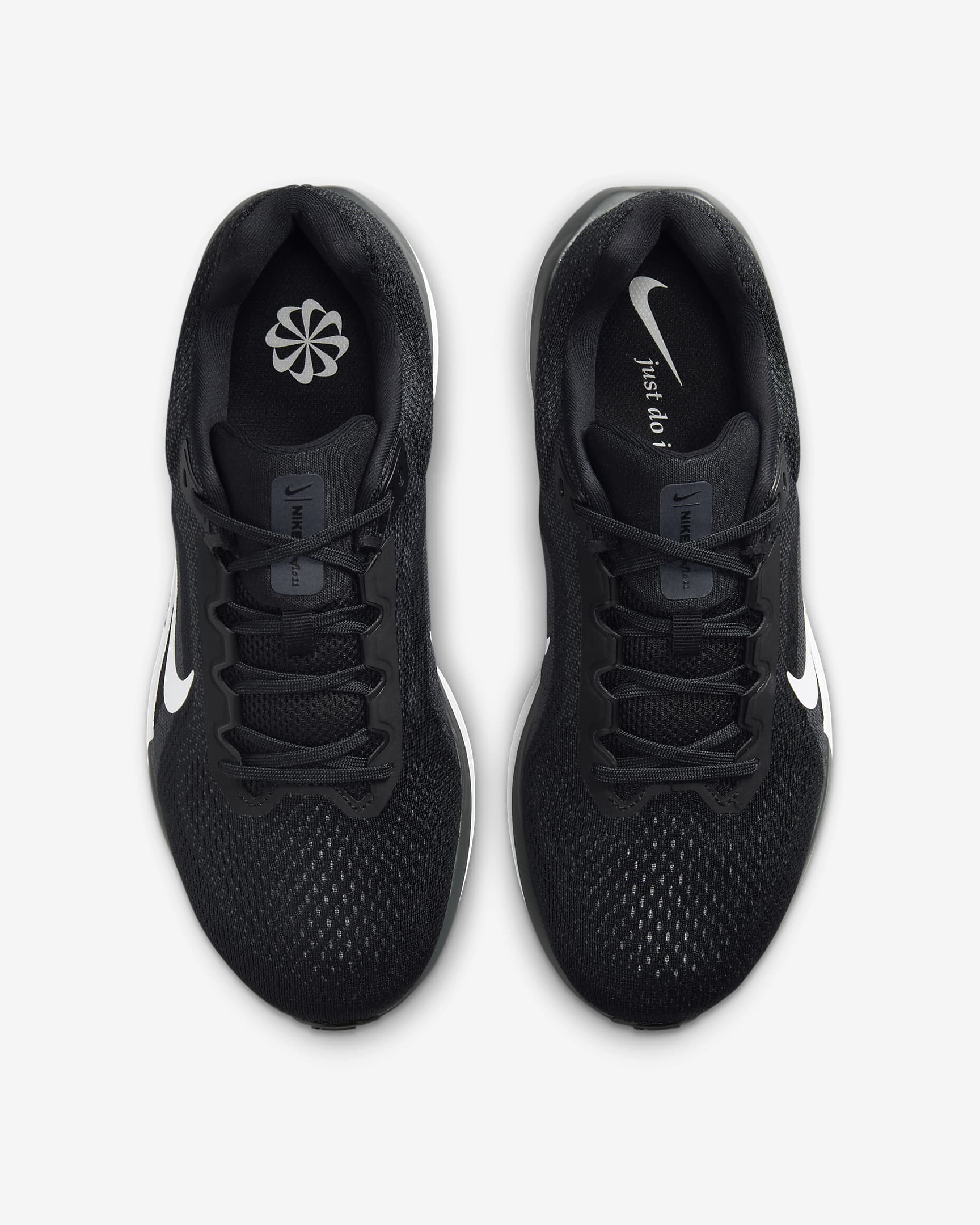 Nike Men's Winflo 11 Running Shoes - Extra Wide