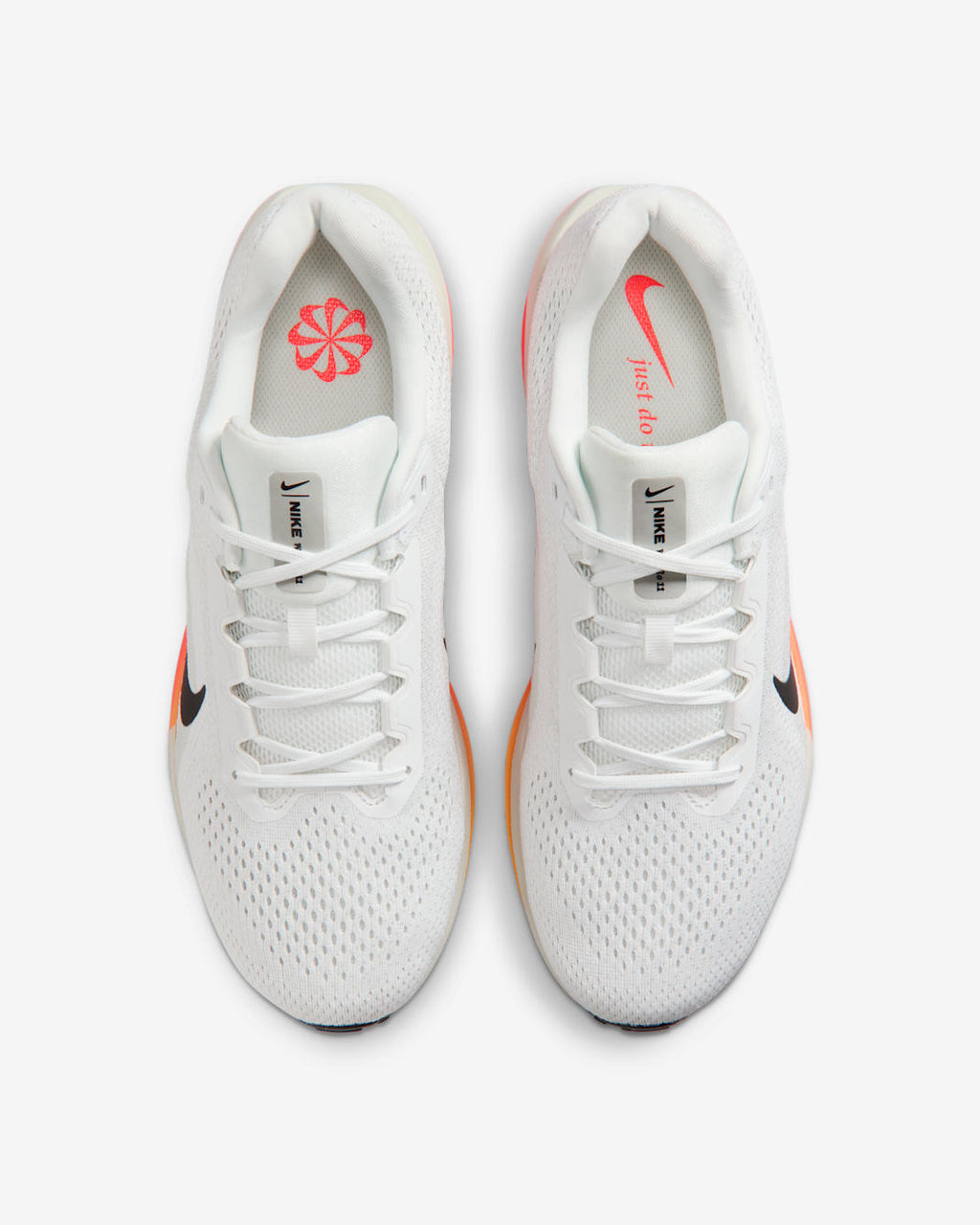 Nike Men's Winflo 11 Running Shoes