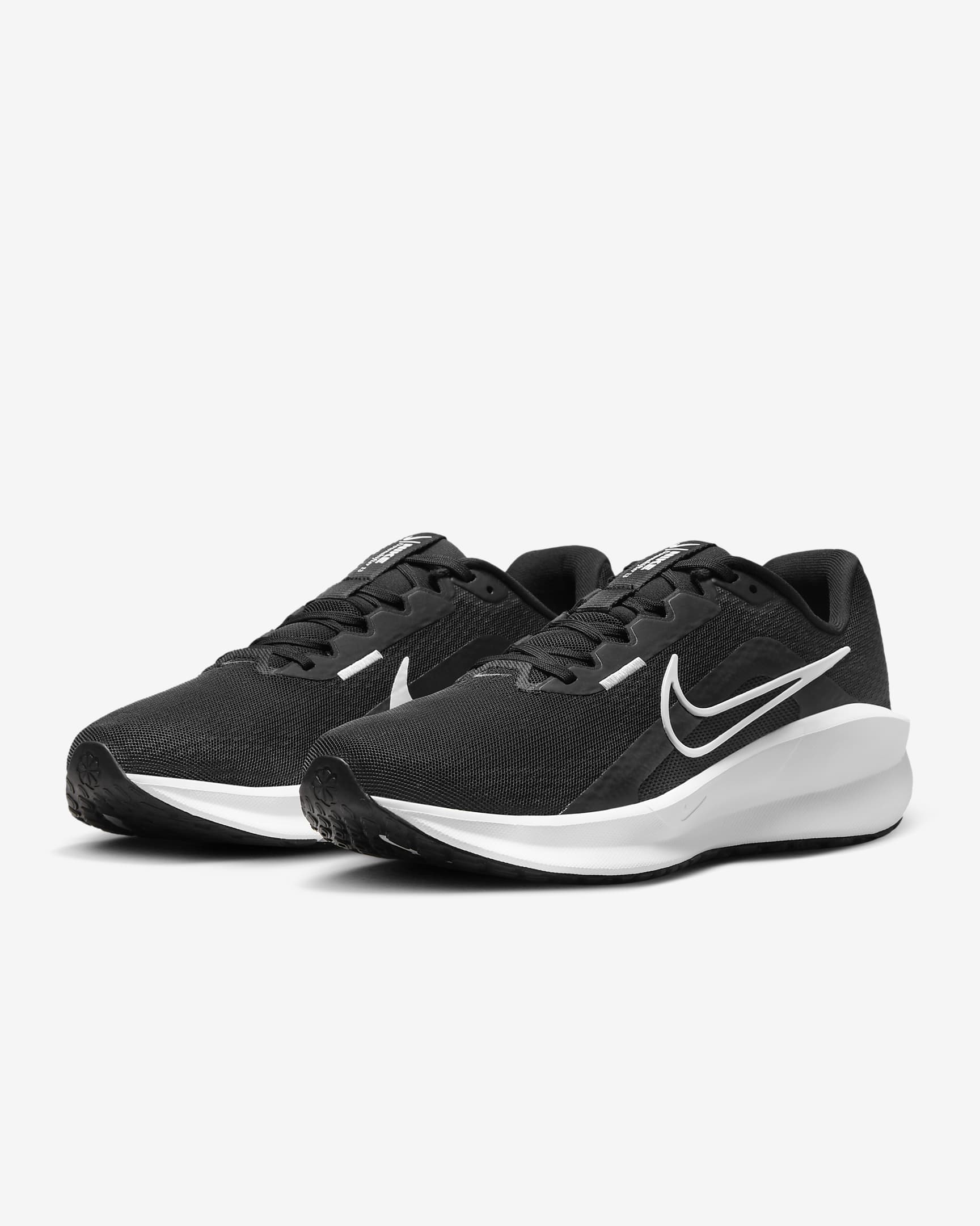 Nike Men's Downshifter 13 Runinng Shoes