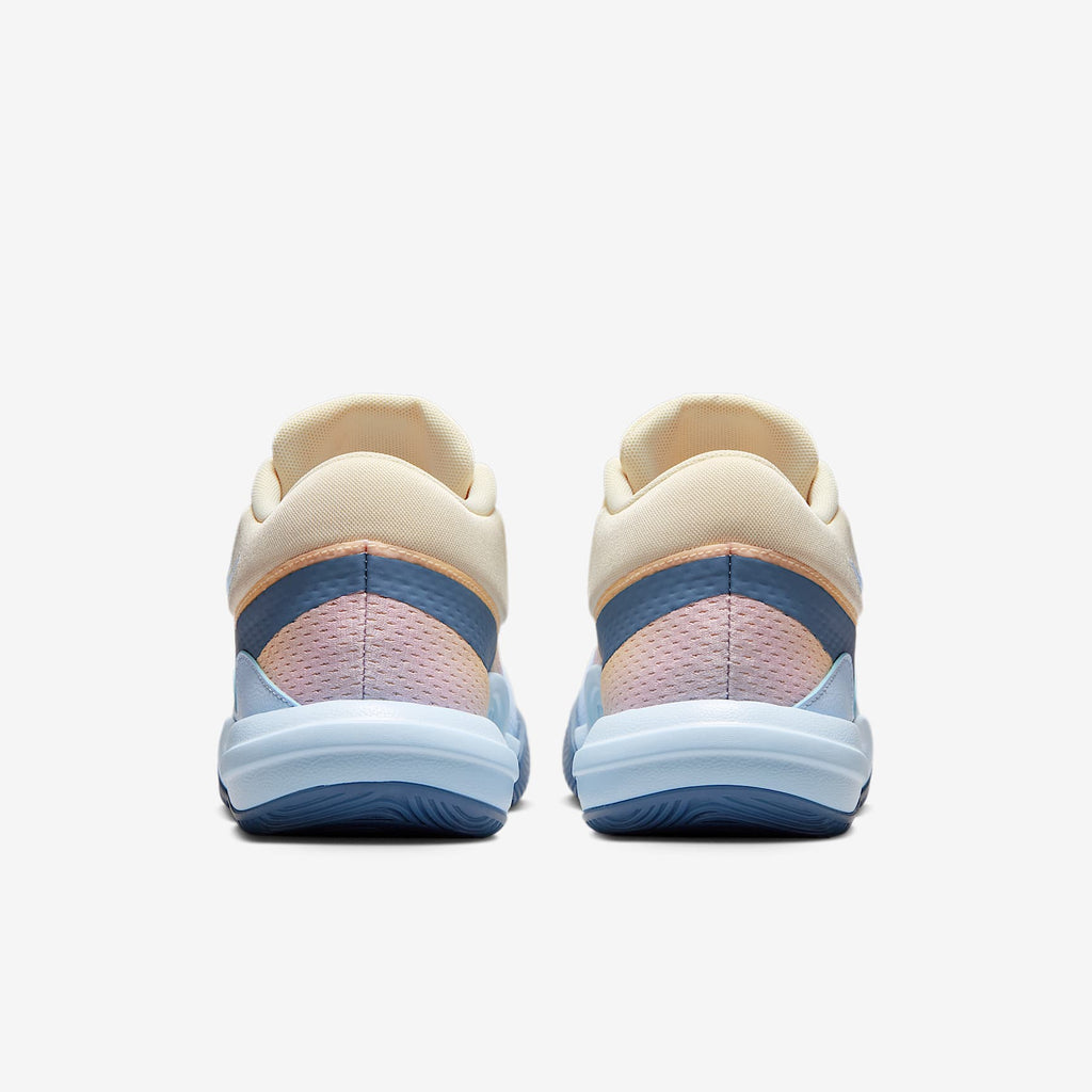 Nike Hyperquick SE Volleyball Shoes - Coconut Milk/Hydrogen Blue/Diffused Blue, back view